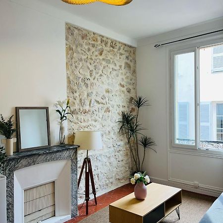Studio En Plein Coeur Du Vieil Antibes, Vue Sur Place Romantique Kültér fotó